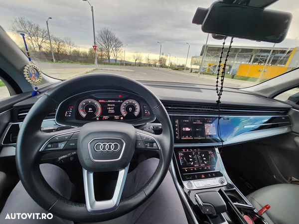 Audi Q7 3.0 45 TDI quattro Tiptronic Basic - 10