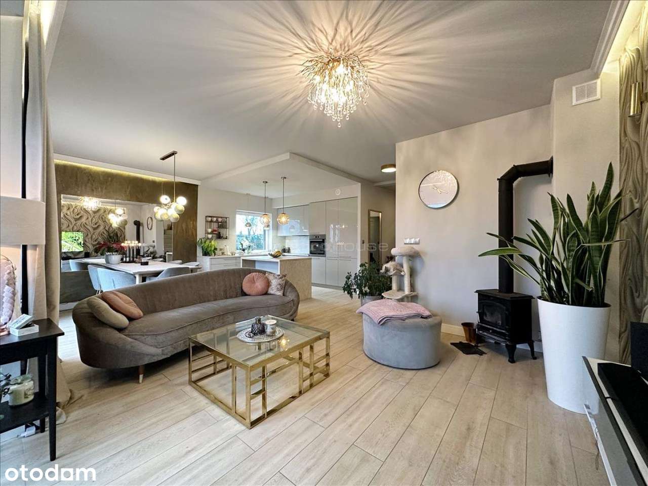 Dom zaprojektowany przez projektanta wnętrz - Pełny obrazek: 5/16