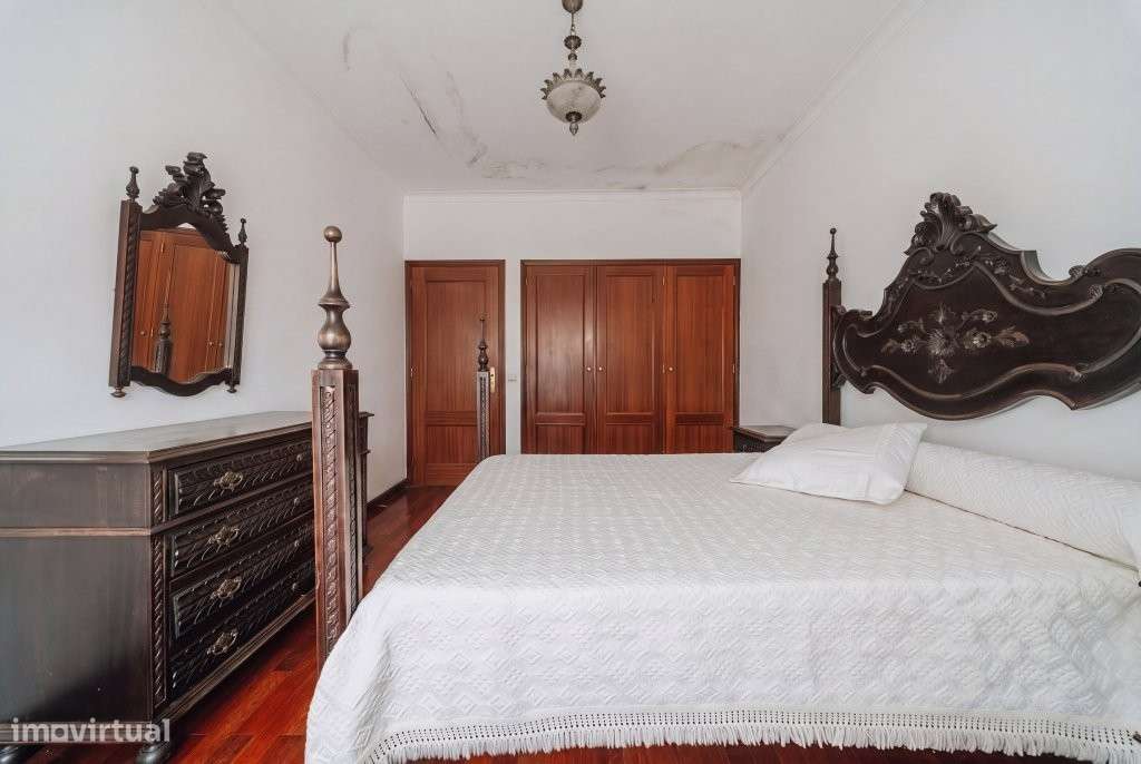 Apartamento T3 com garagem box-15