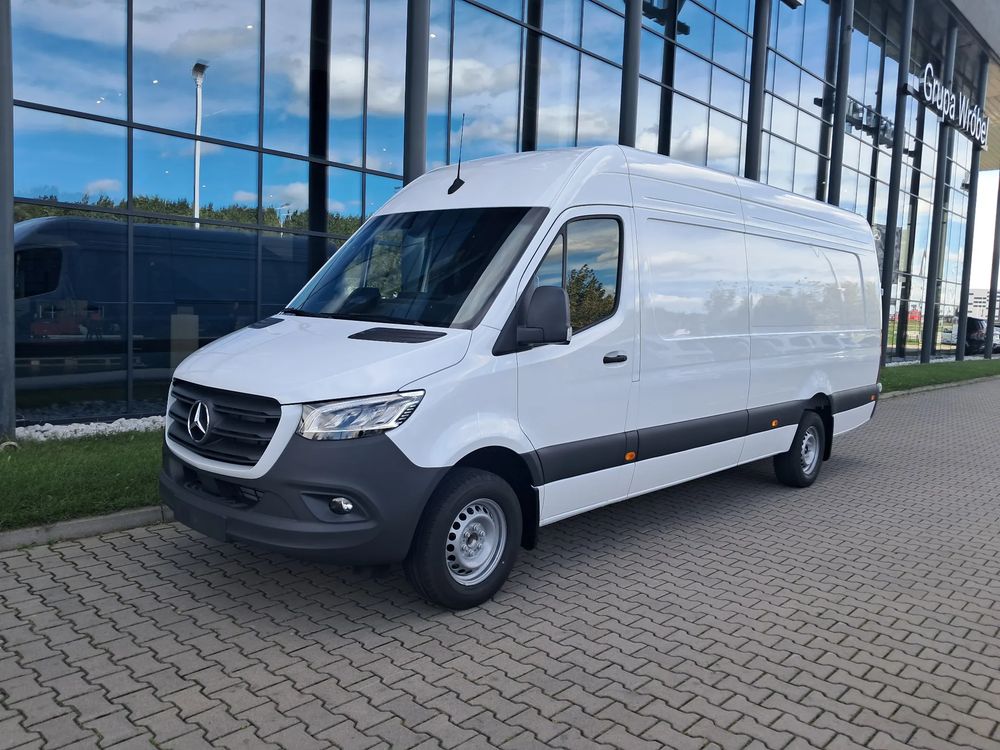 Mercedes-Benz Sprinter 2025