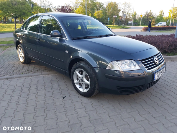 Volkswagen Passat 2.0 Comfortline - 15