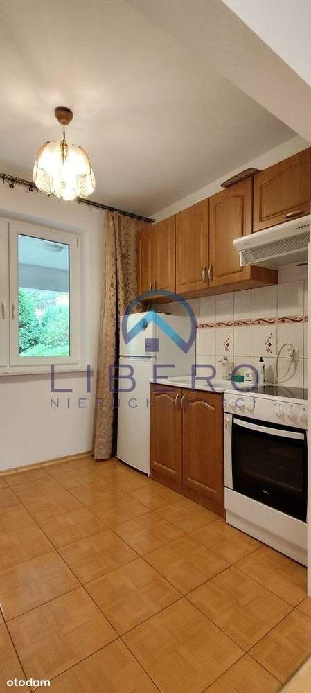 Solidny, duży dom (6 pokoi) blisko Narwi i lasów-12