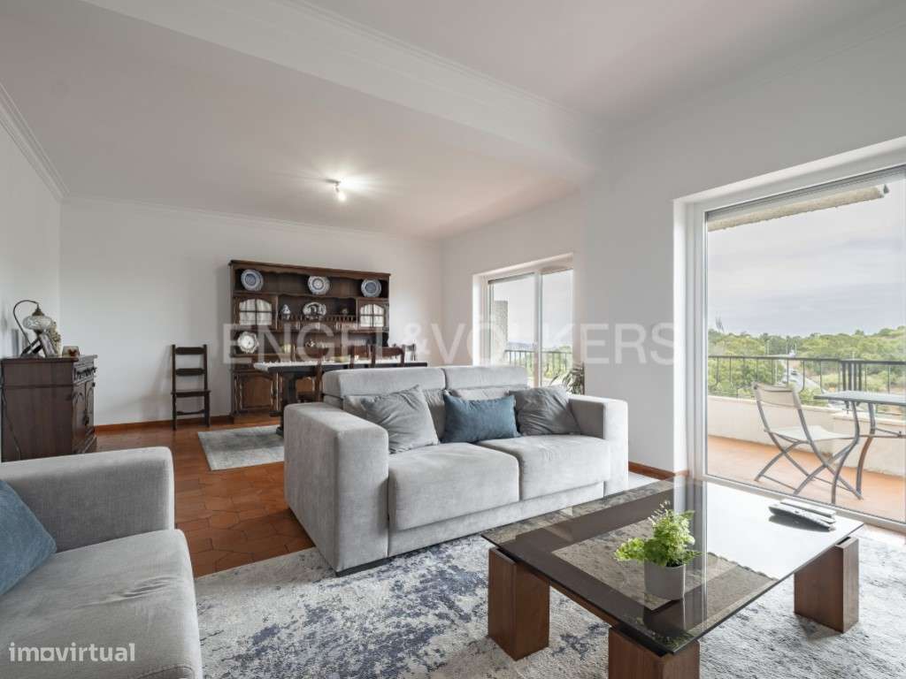 Moradia com vista rio em Queijas - Grande imagem: 5/57