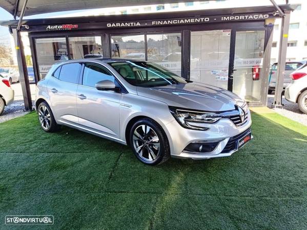 Renault Mégane 1.5 Blue dCi Intens EDC - 9