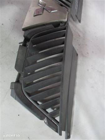 Grila radiator Mitsubishi Outlander An 2006-2009 cod 7450A038 - 3