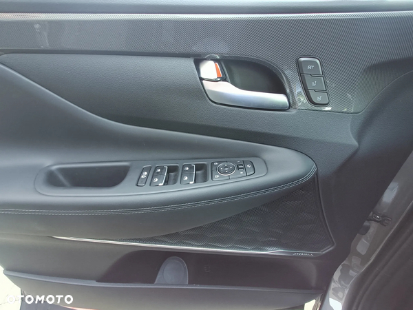 Hyundai Santa Fe 1.6 T-GDI HEV Platinum 4WD - 18