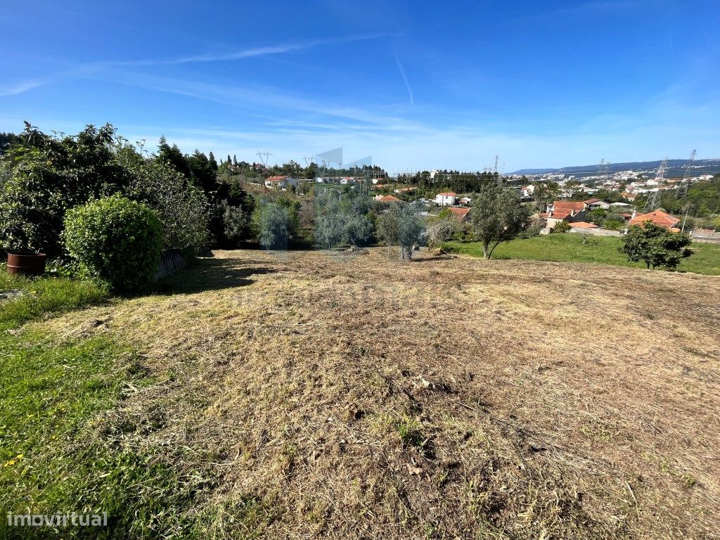 Vende-se terreno para construção em Coimbra, Marco dos Pe...