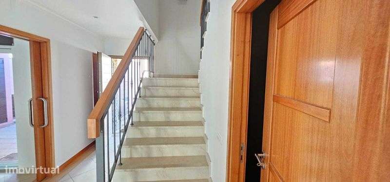 Moradia em banda / Townhouse - Grande imagem: 5/12