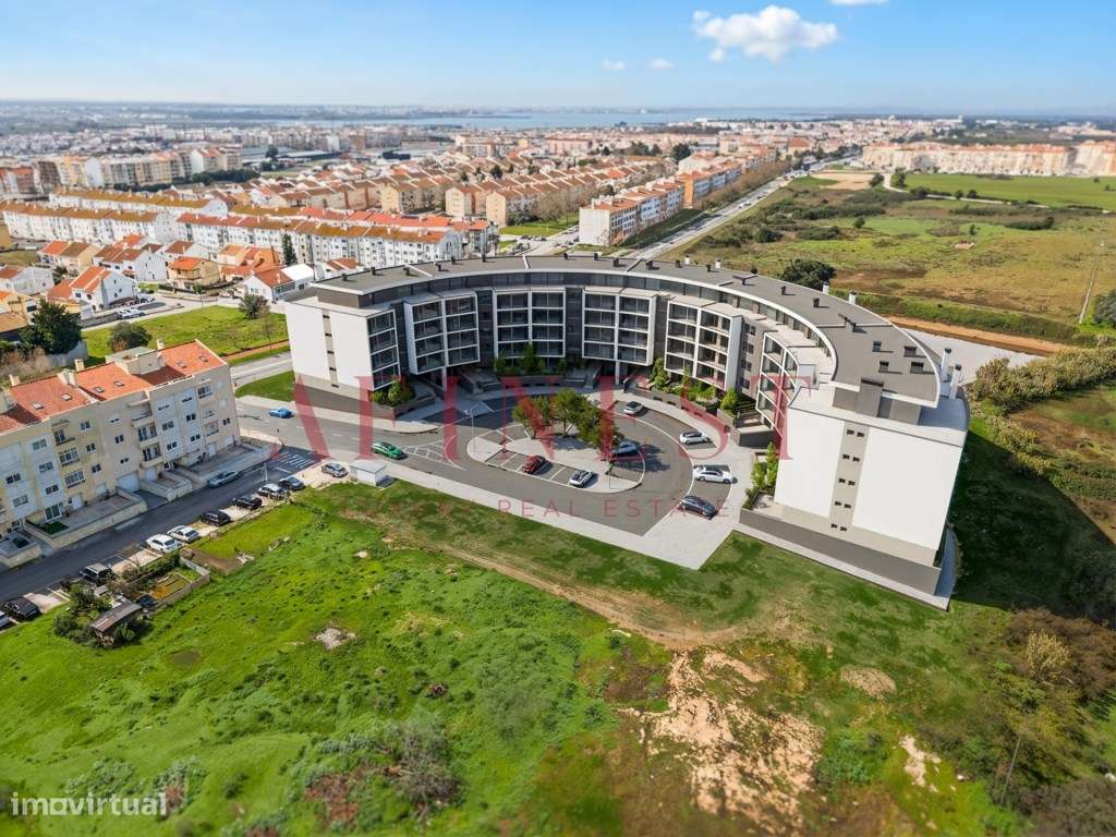 APARTAMENTO T1 COM TERRAÇO E GARAGEM NO MONTIJO - Grande imagem: 4/7