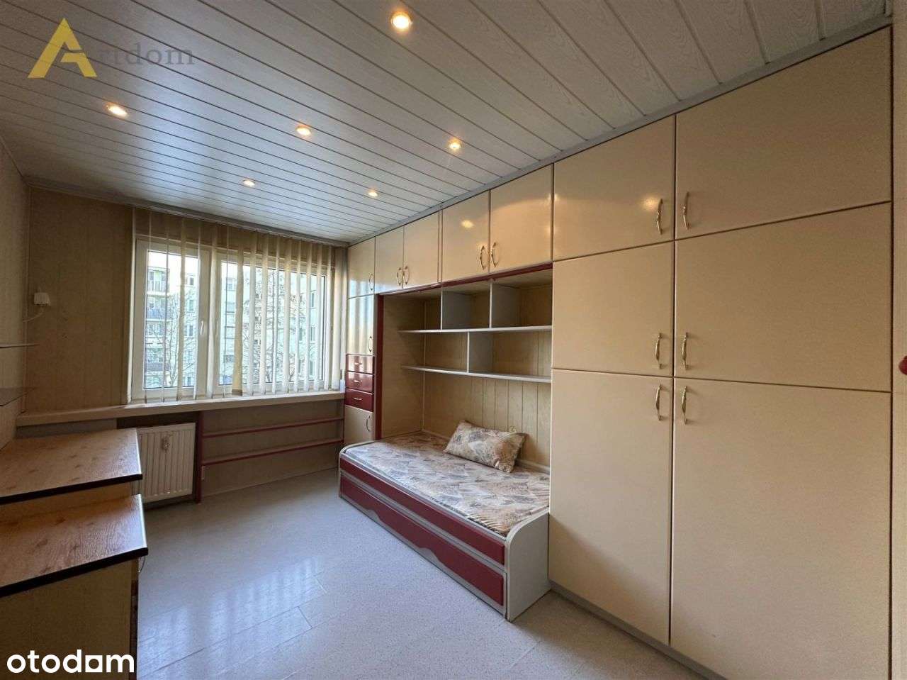 Mieszkanie 2 pok, garderoba, II piętro, niski blok-9