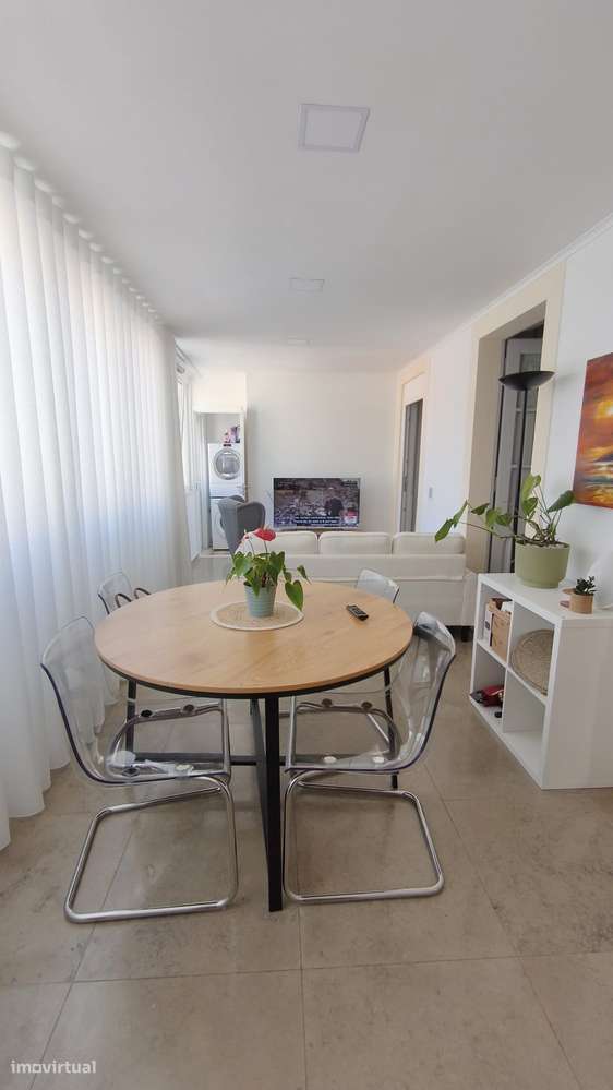 Andar de Moradia T4+1 - Centro - Santarém-12