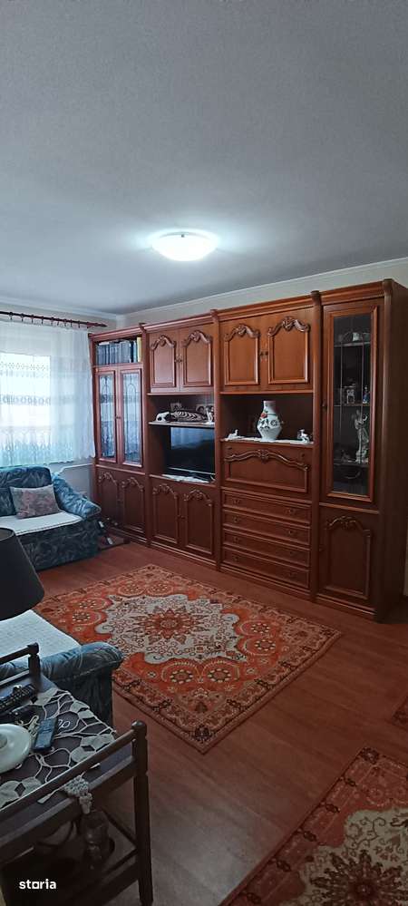 Vand / Apartament 3 camere  K / Transilvaniei / Renovat / Mobilat-2