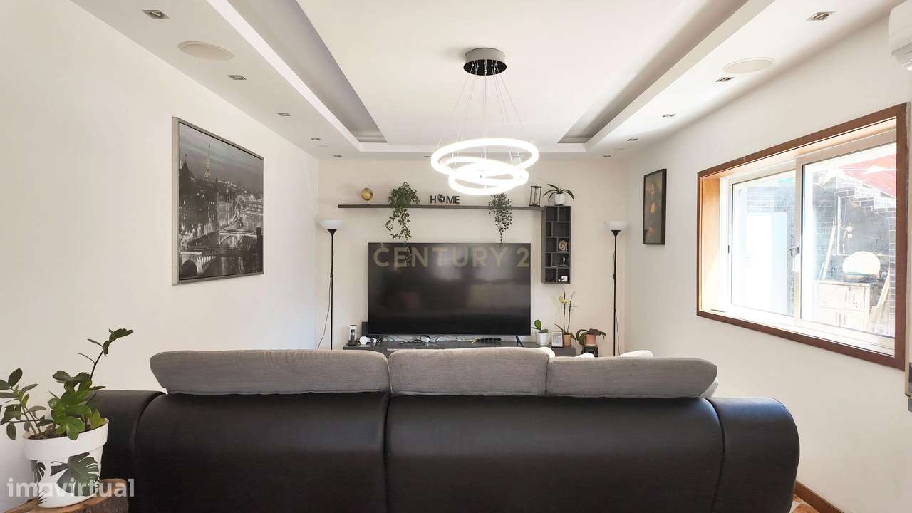 Moradia geminada  T4 + 4 apartamentos- Sermonde Grijo - Grande imagem: 5/32