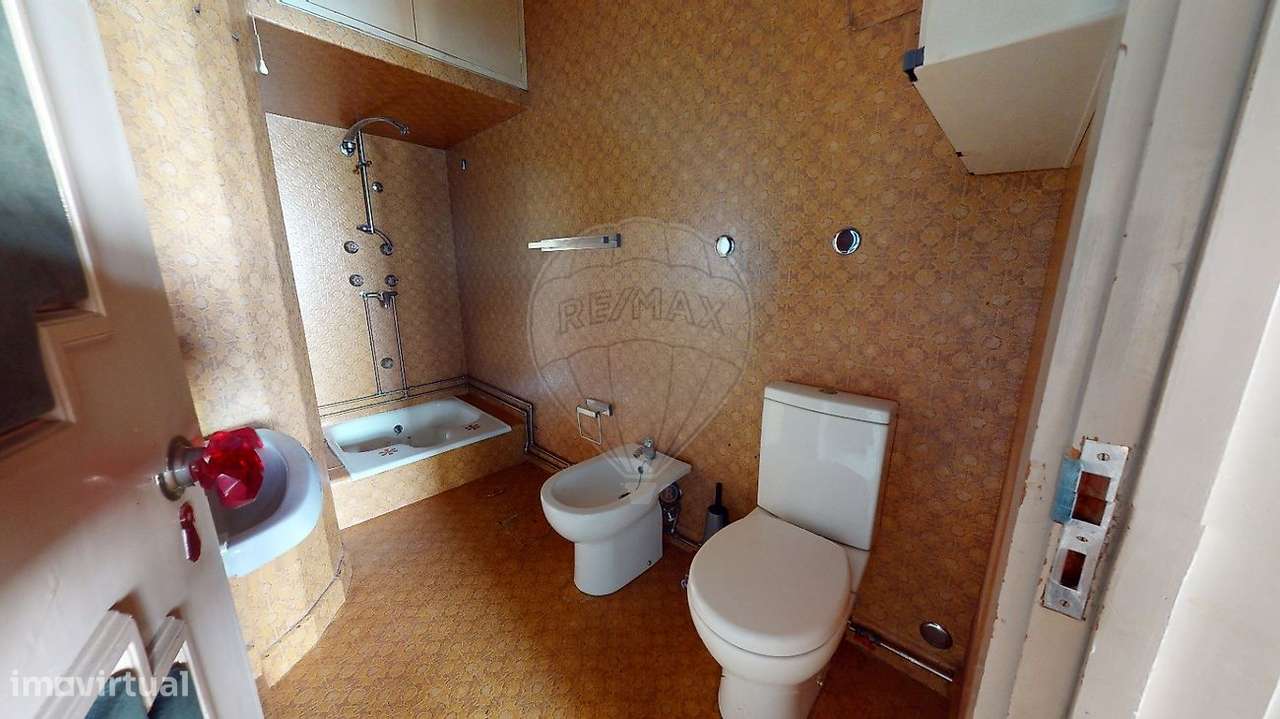 Apartamento T6 para venda-24