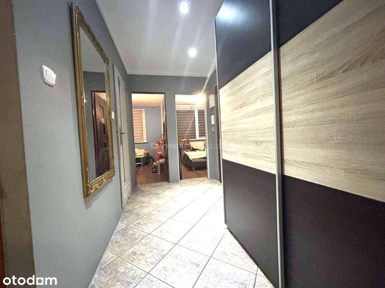 Duże mieszkanie na sprzedaż.-5