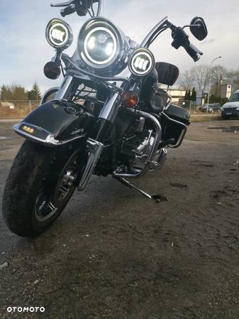 Harley-Davidson Touring Road King - 2