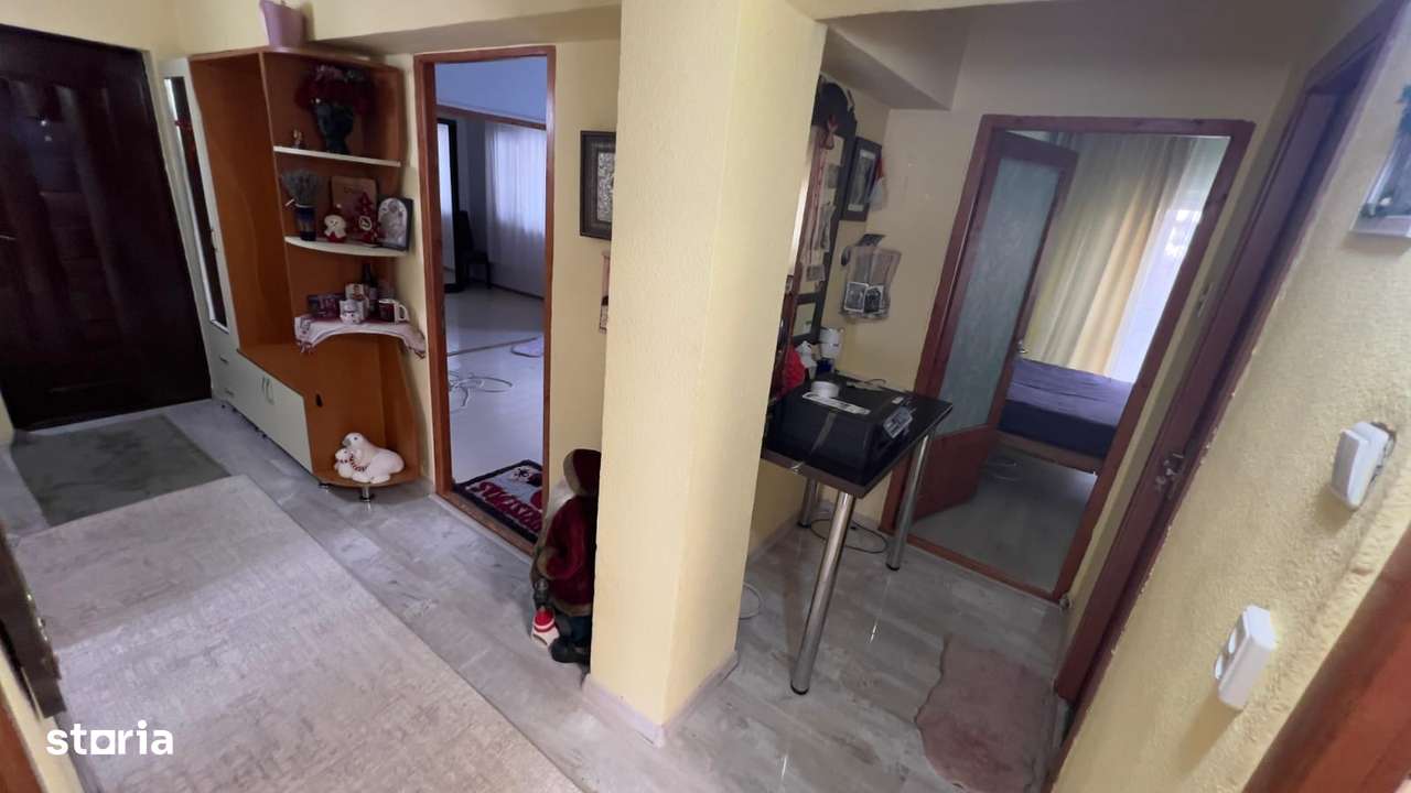 Apartament central-7