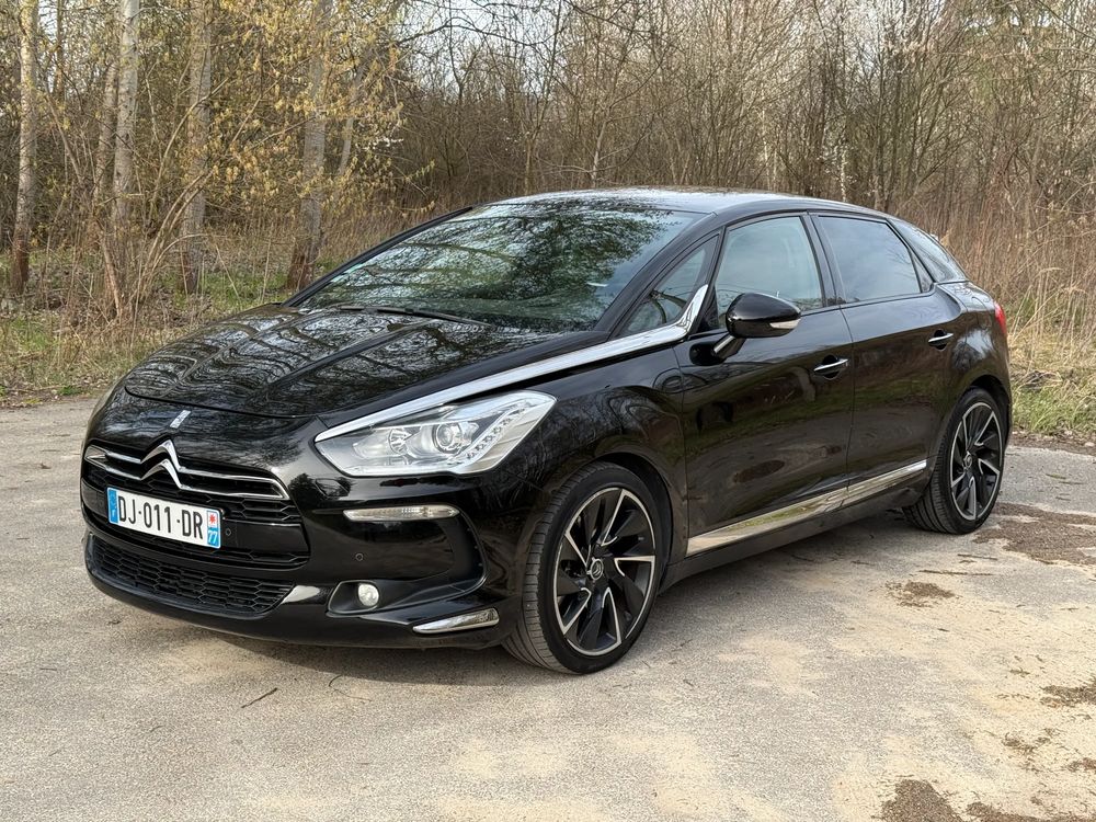 Citroën DS5 BlueHDi 180 SportChic 2014