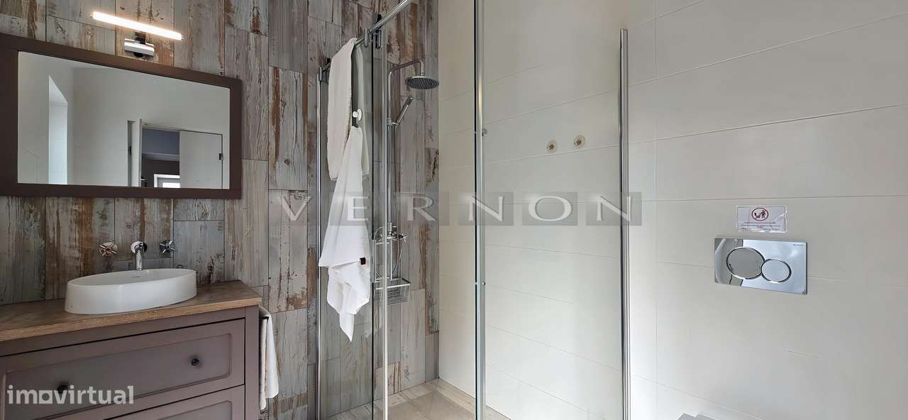 Algarve Carvoeiro para venda Moradia Tradicional Renovada na Praia do-5