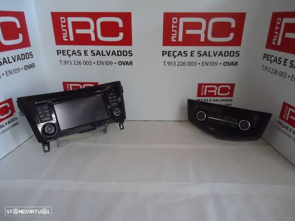 Conjunto Auto Radio CD & Navegação Nissan Qashqai de 2016 - 1