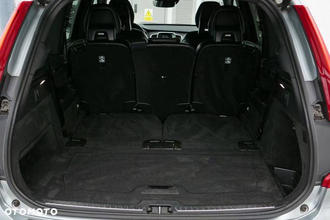 Volvo XC 90 - 39