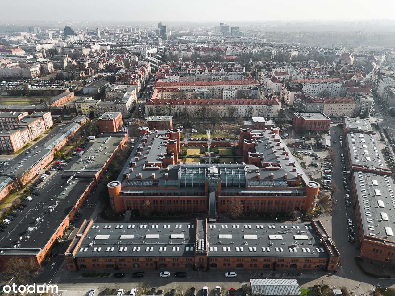 Atrakcyjny apartament, 2 pokoje z balkonem, City Park, garaż-19