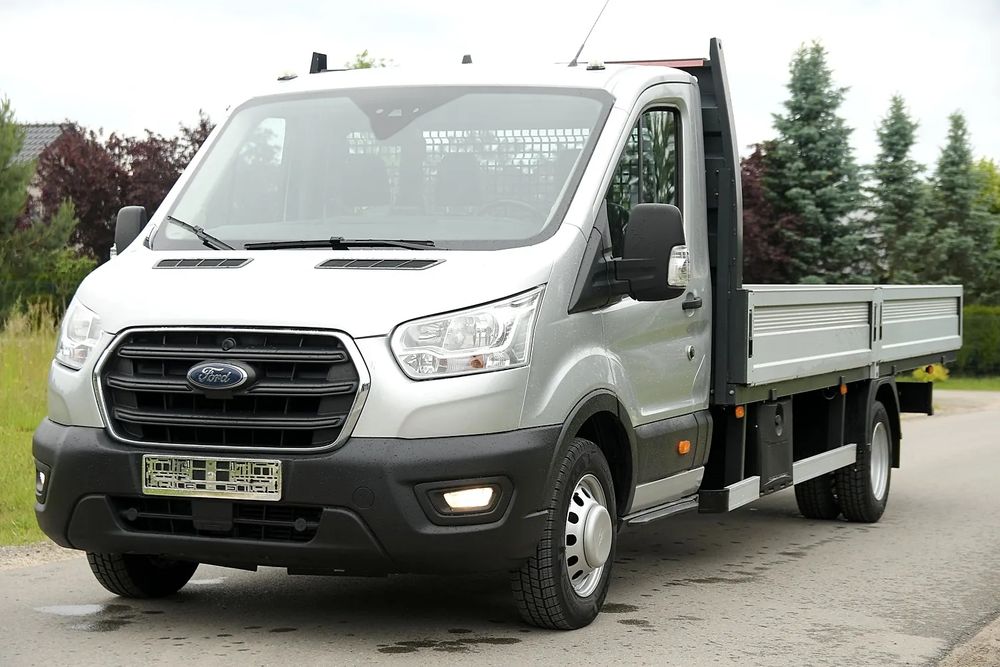 Ford Transit 2023