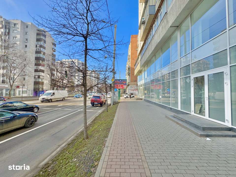 Inchiriere Spatiu 100 mp- Bd. Independentei. Vitrina 6 metri. 25 €/m - Imagine principală: 5/15