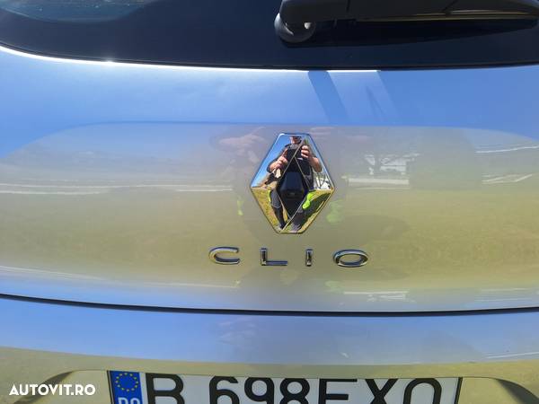 Renault Clio - 5