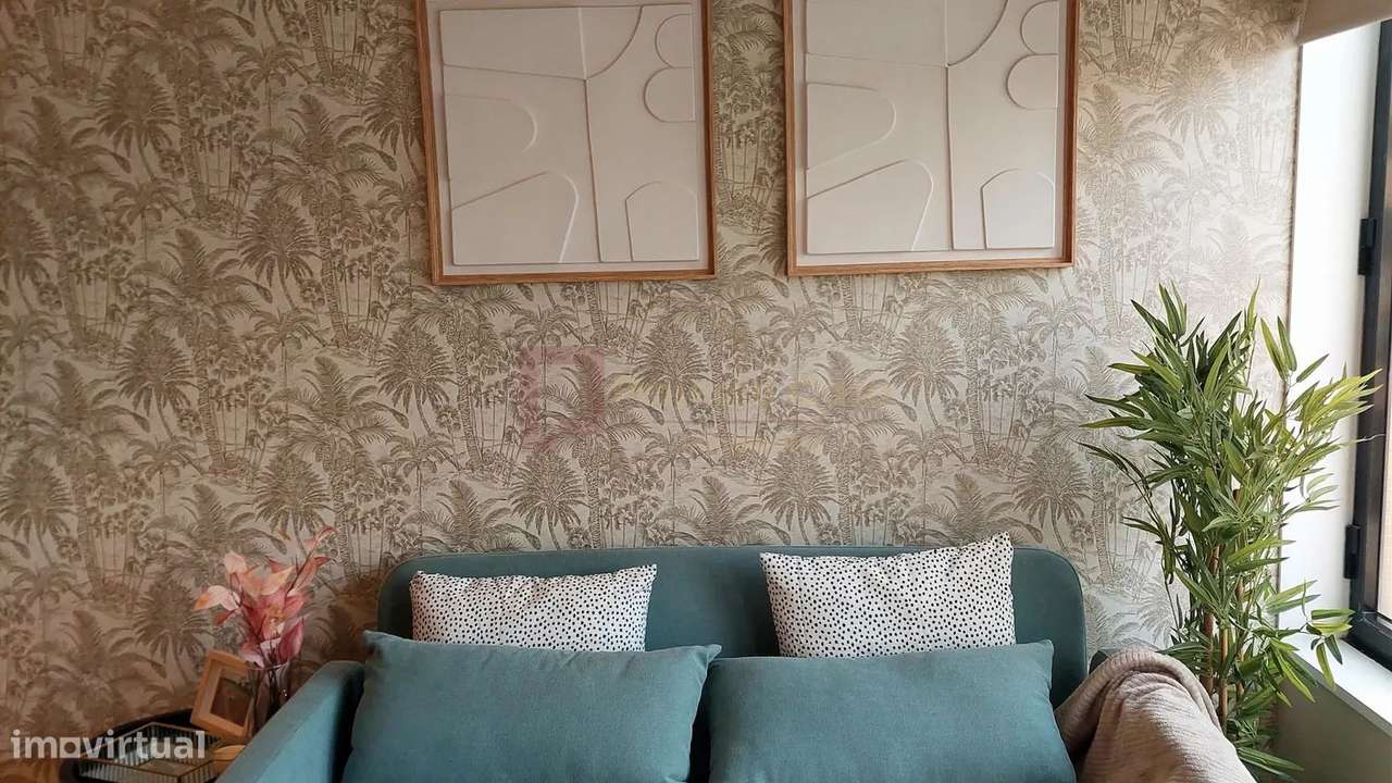 Apartamento T0+1 Mobilado Porto-21