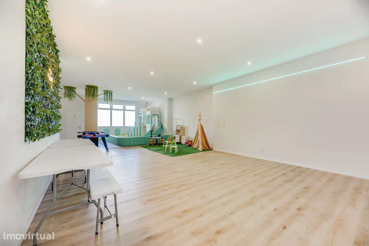 Oportunidade única para adquirir uma loja totalmente remodelada em Lis - Grande imagem: 4/23