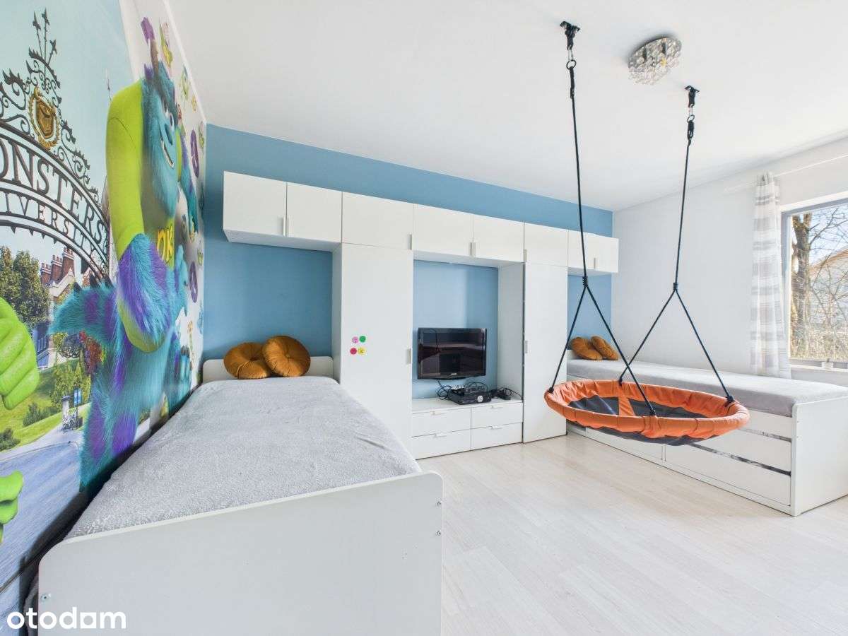 Dom pod miastem z własnym lasem-8