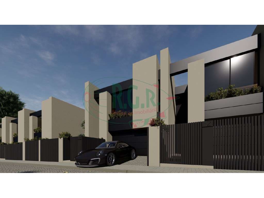 Moradia T3 3 Suites