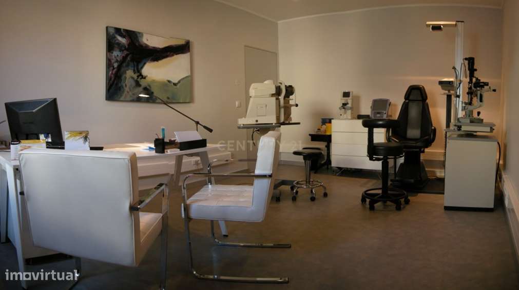 Prédio reabilitado no Centro histórico de Oeiras-10