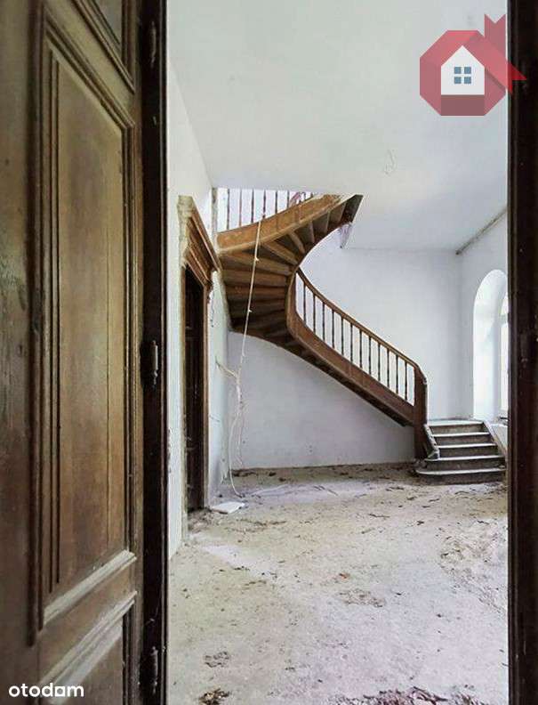 Historyczny Dwór / Rezydencja | Park-1