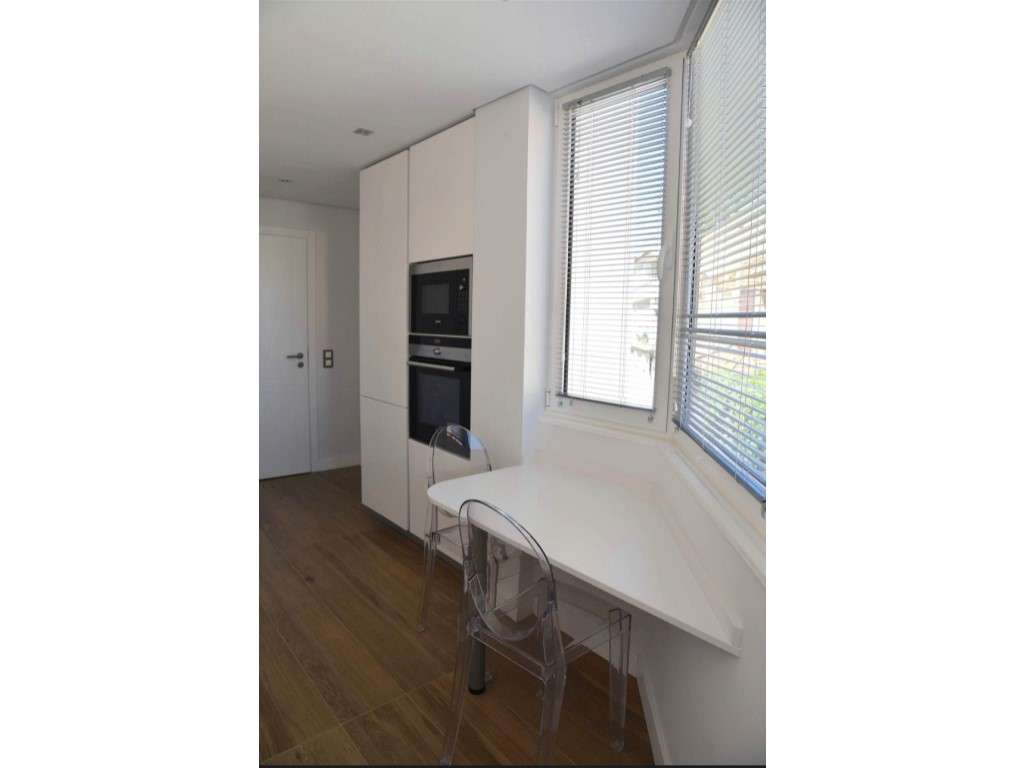 Apartamento T2 á venda centro Cascais-10
