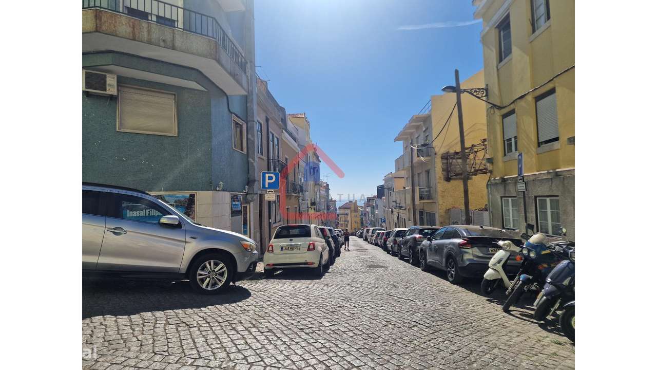 Apartamento T2 na Graça em Lisboa-29