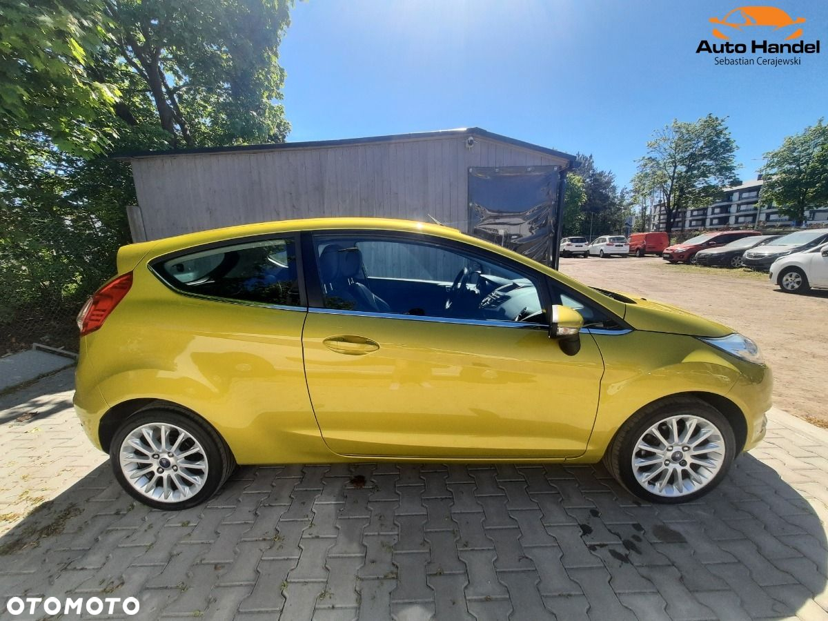 Ford Fiesta - 11