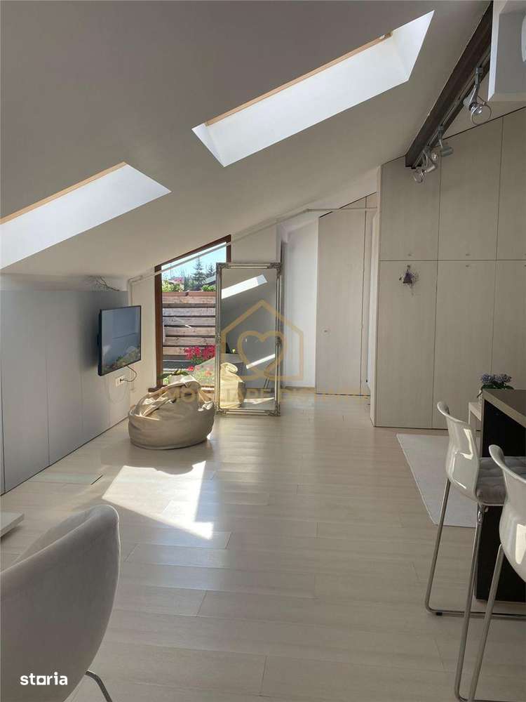 Apartament cu doua camere si terasa zona centrala - Imagine principală: 2/12