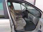 Renault Scenic 1.6 16V Privilege - 13