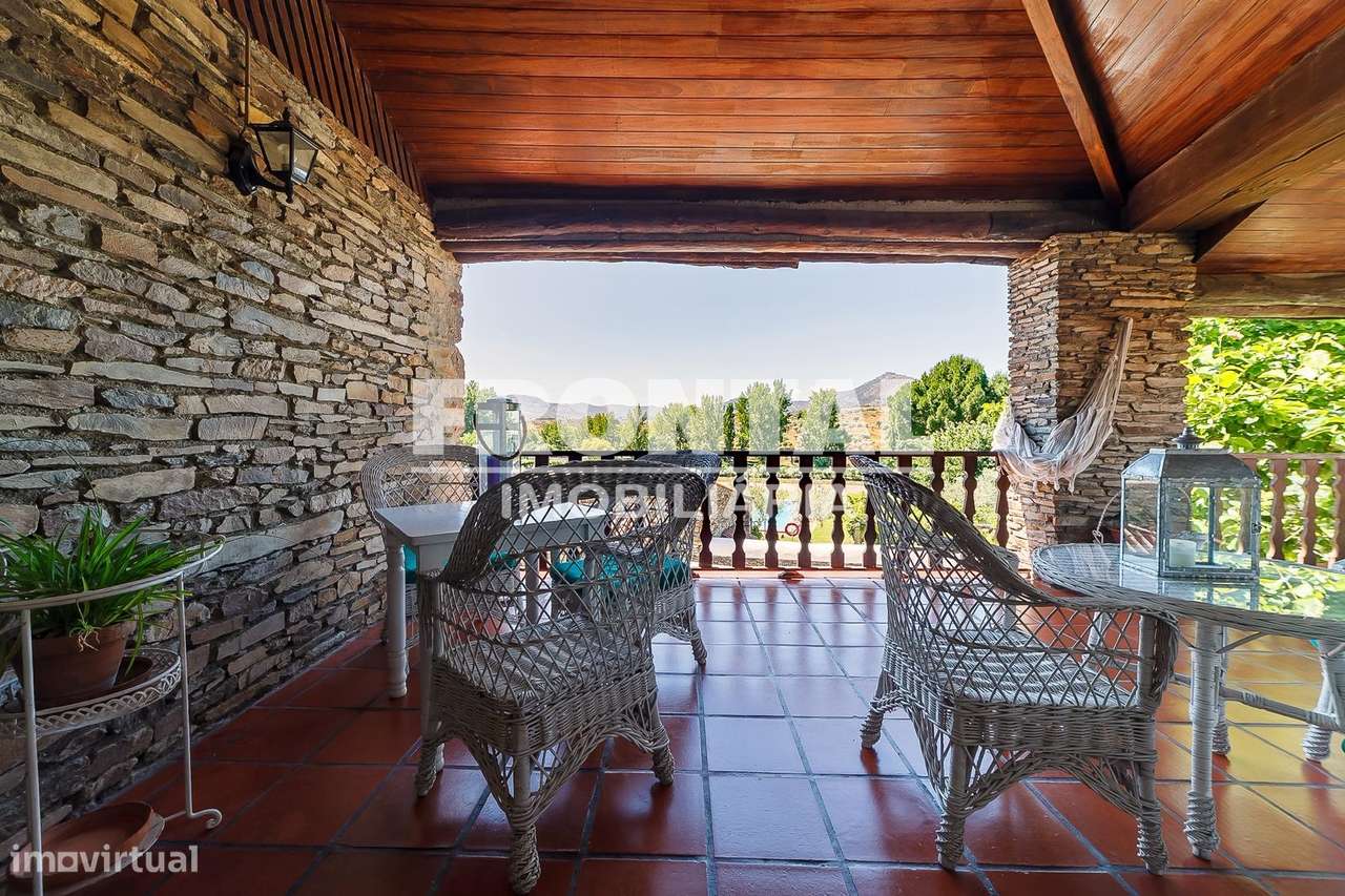 Moradia  com 5 Suítes - Mobilada e Equipada | Frechas, Mirandela - Grande imagem: 5/16