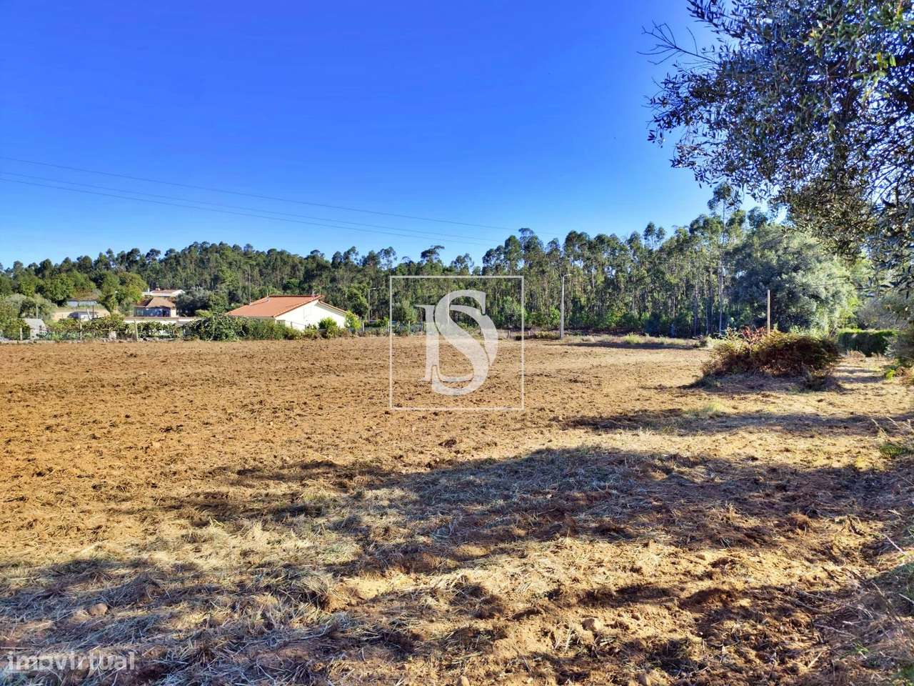 Terreno com área total 6480m2 em Barcelos - Grande imagem: 5/15