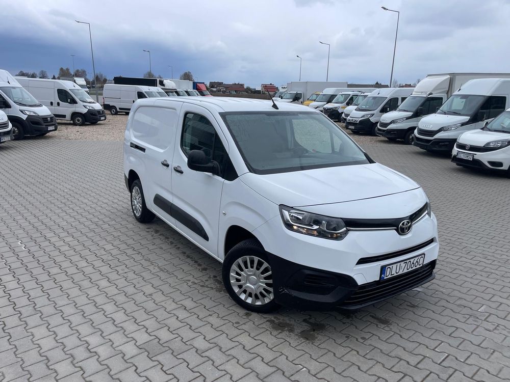 Toyota Proace City 2023