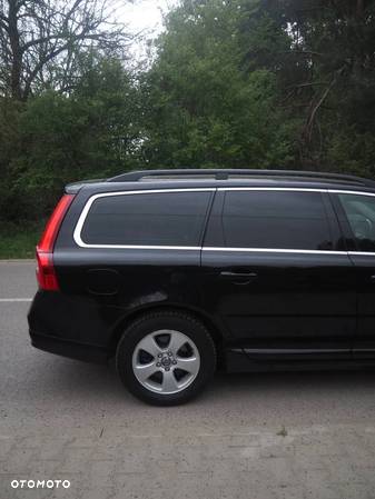 Volvo V70 2.5T Summum - 13