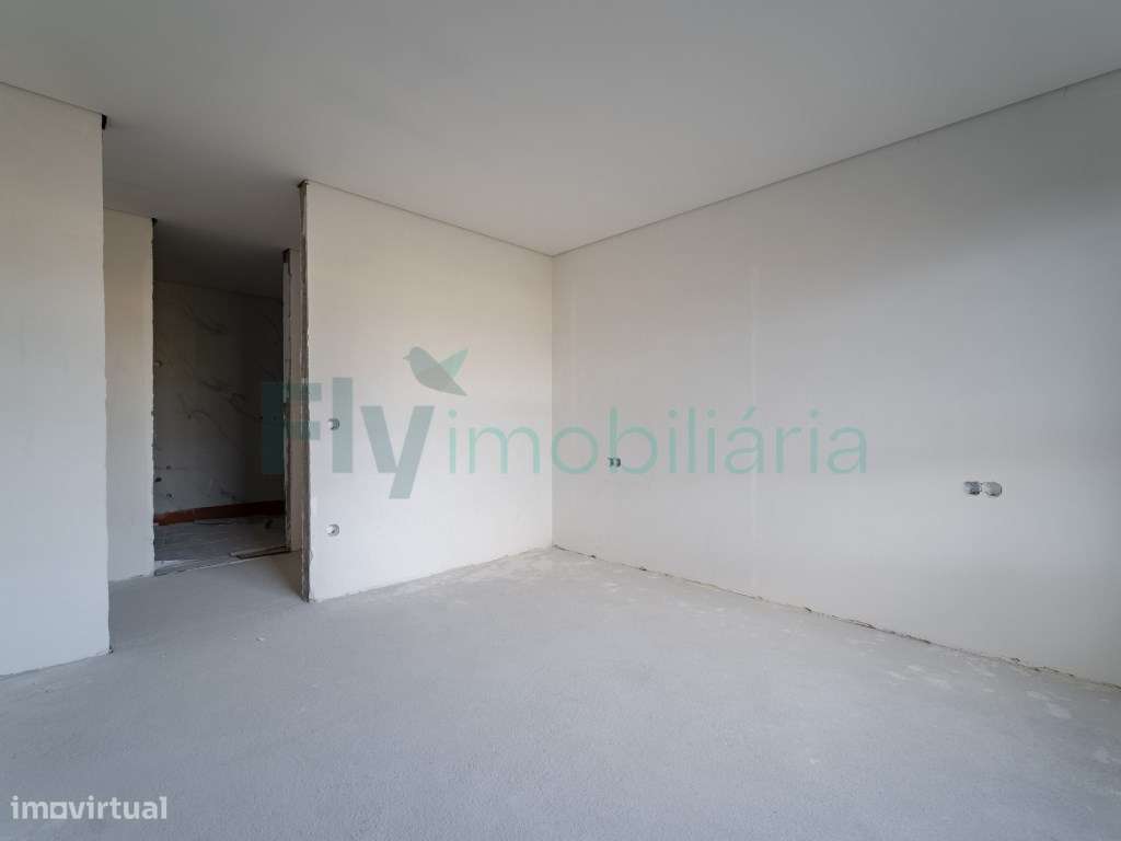 Apartamento T3 com excelente áreas em Lousada-13