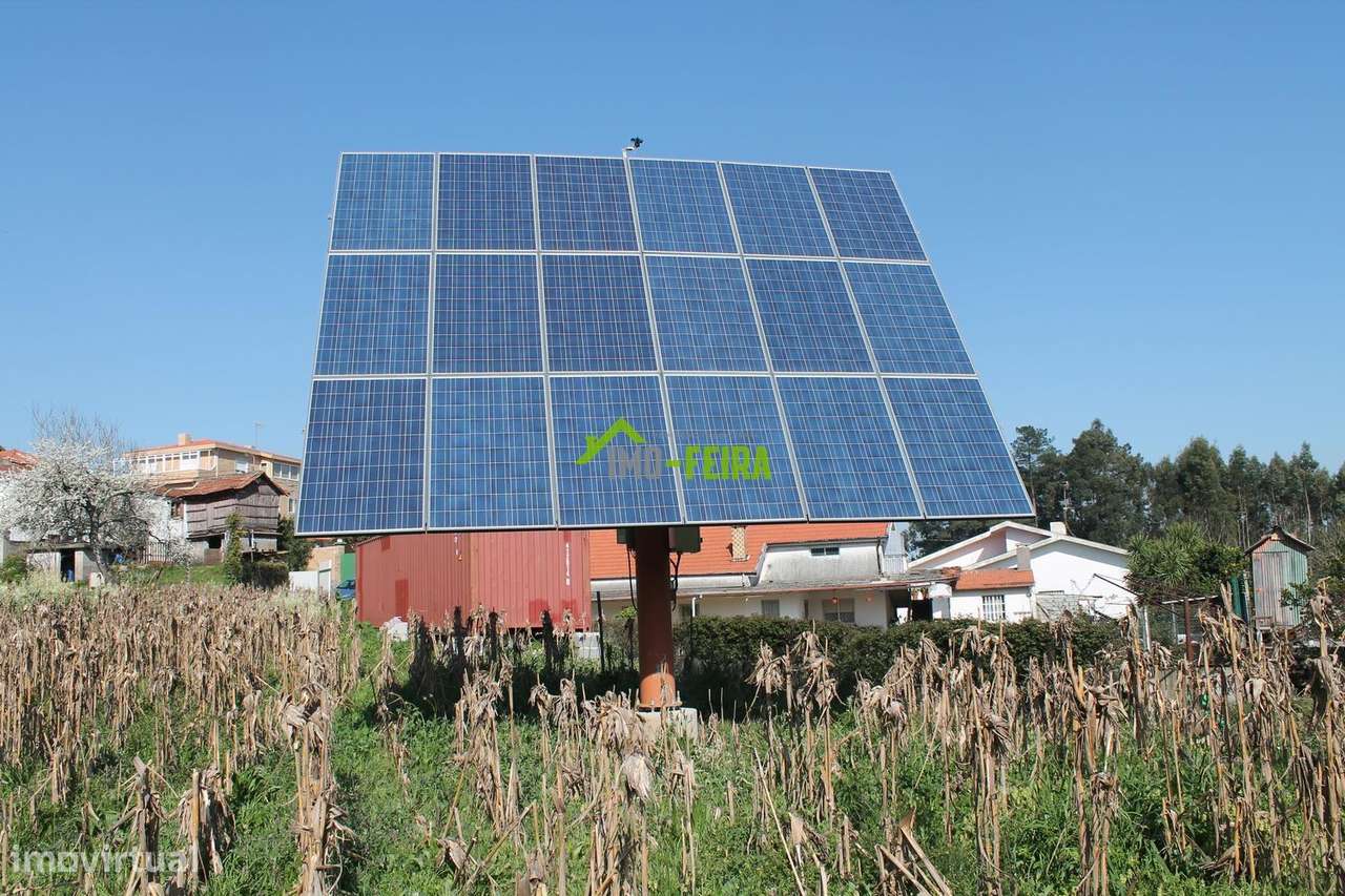 Terreno em Vila Nova de Gaia - Grande imagem: 1/5