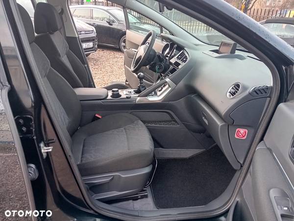 Peugeot 3008 1.6 HDi Premium - 18