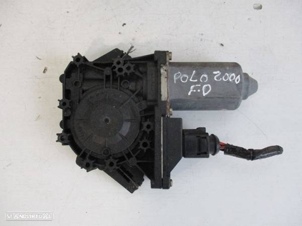 Motor Elevador VW Volkswagen Polo 6N2 2000 a 2001  Direito - 1