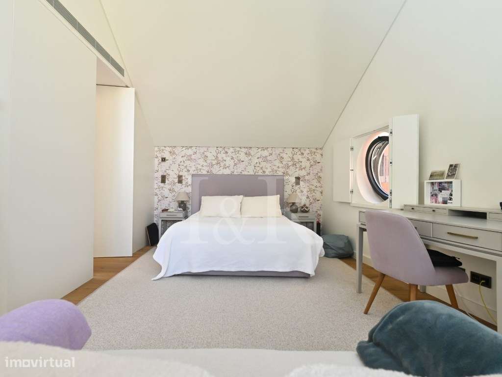 Apartamento T4 duplex com dois terraços e piscina em Belém-27
