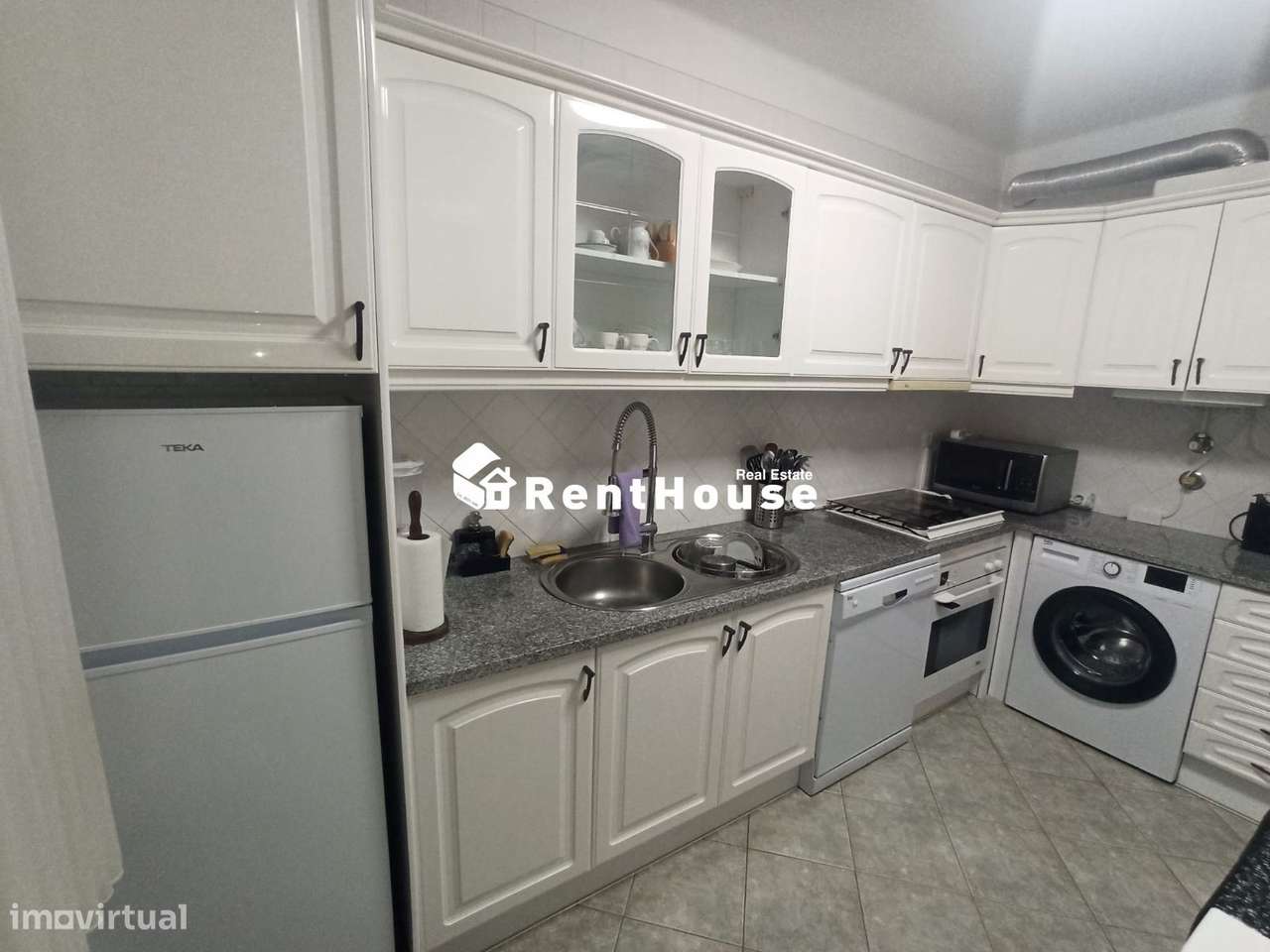 T2 Mobilado em zona privilegiada - Grande imagem: 4/13